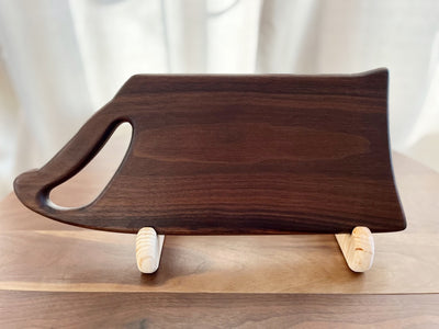 Walnut Cutting Board w/ Elongated Circle Handle - Measures: 16" x 6 1/2" x 3/4"
