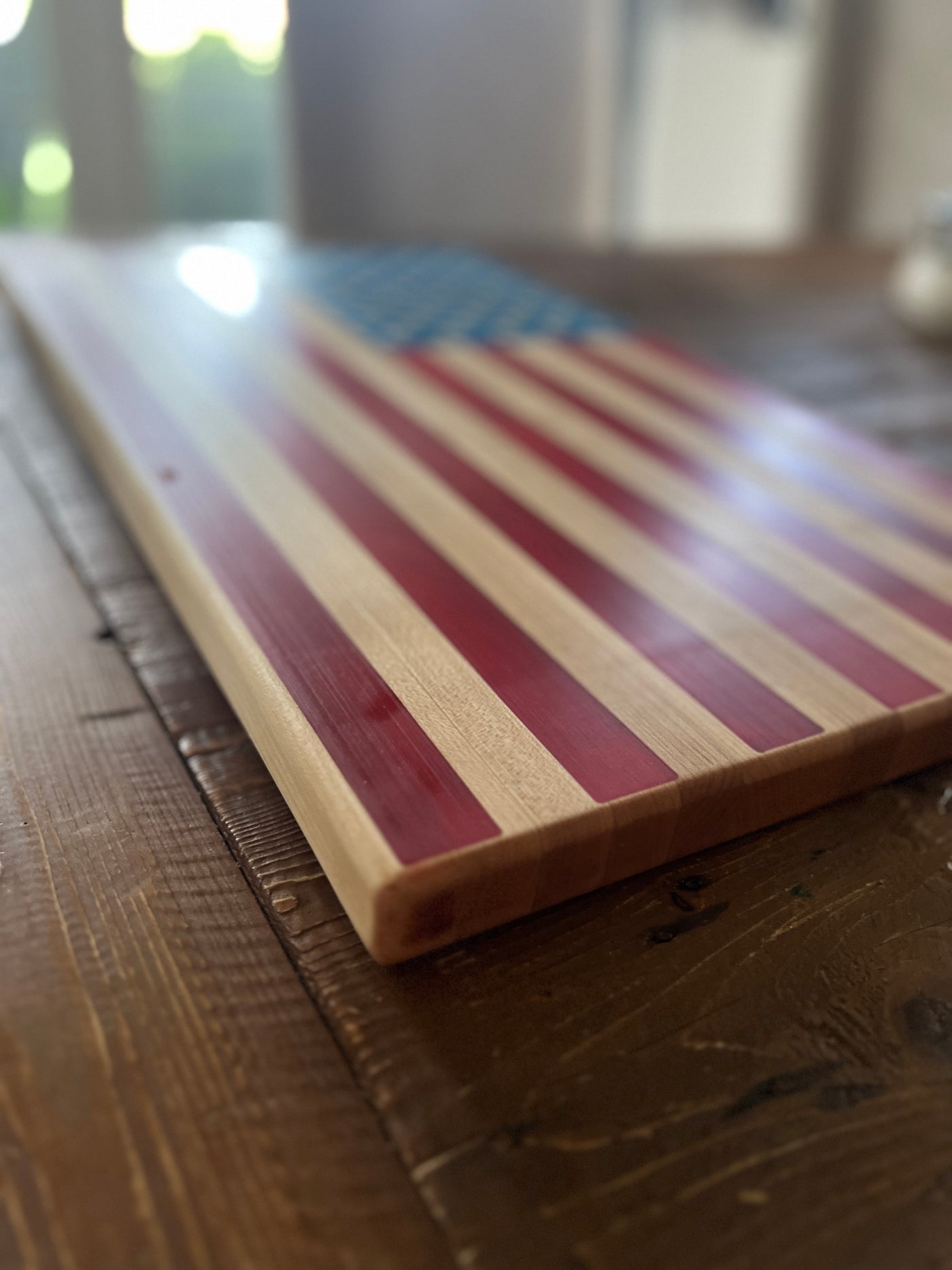 Hard Maple United States of America Flag Cutting Board  - 23 1/2" x 12 3/4" x 1"